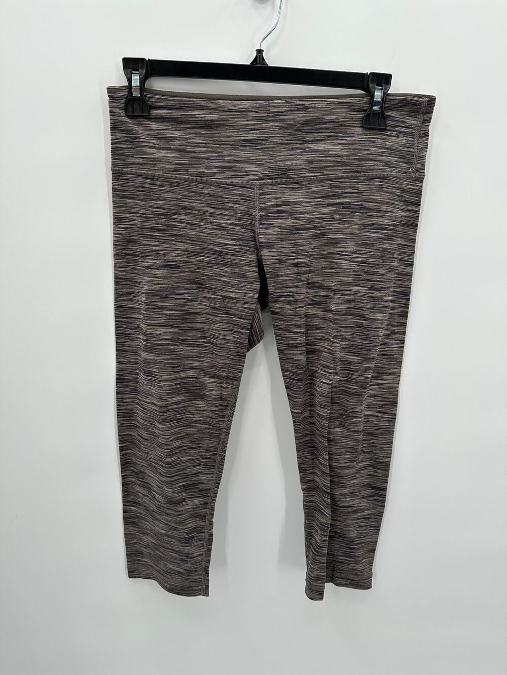 Lululemon Gray Space Dye Crops 20"// 8